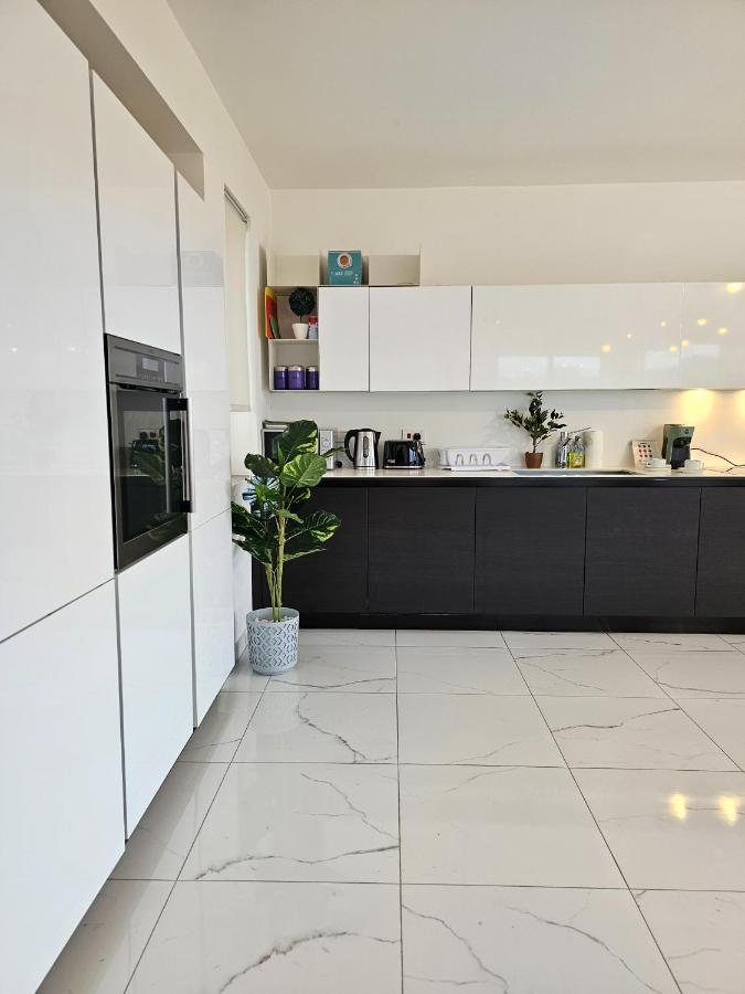 Appartamento Mive Luxury Sea View Penthouse Gzira Esterno foto
