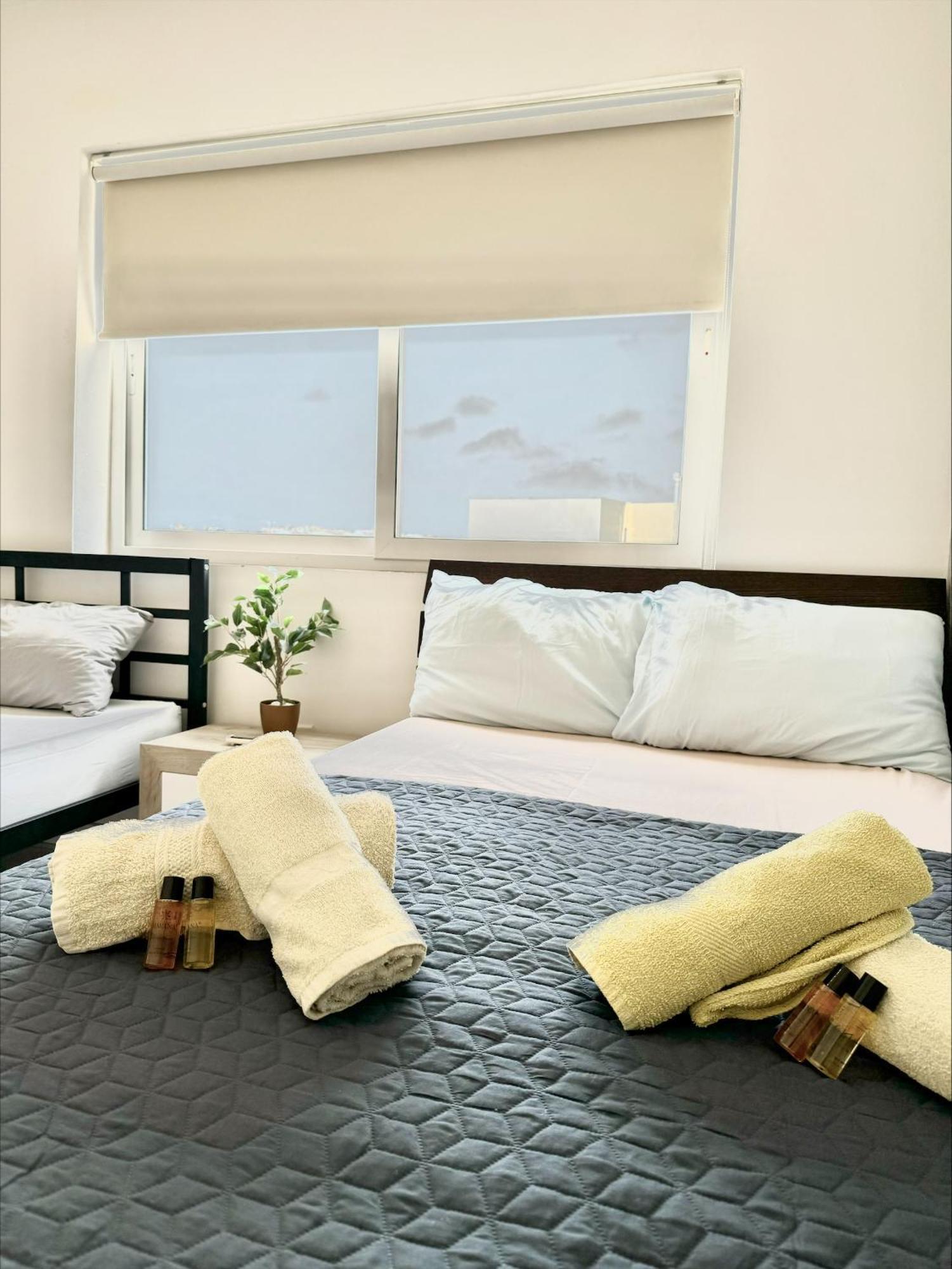 Appartamento Mive Luxury Sea View Penthouse Gzira Esterno foto